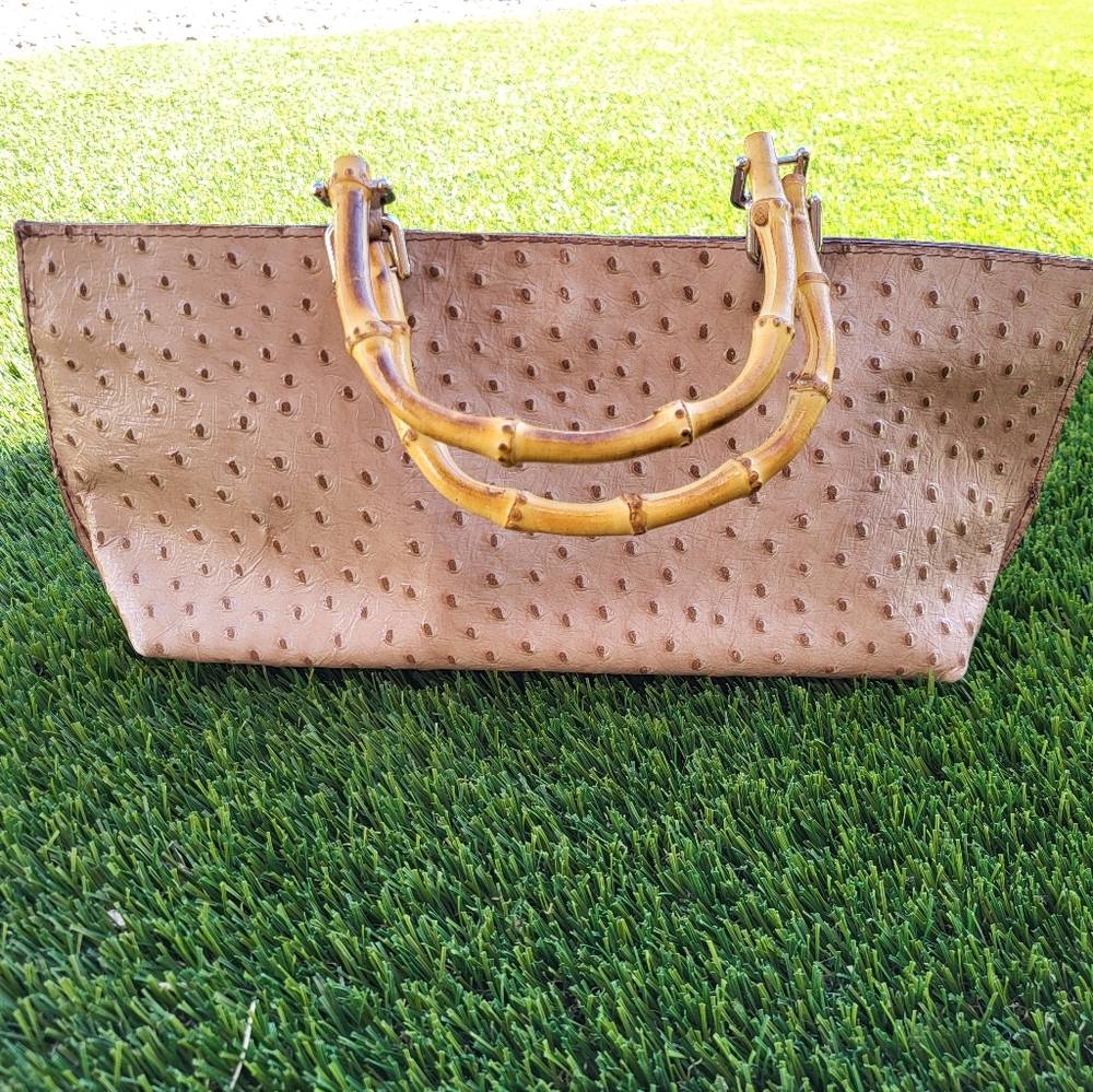 Maya Moon Handcrafted One-of-a-Kind Ostrich Handbag With Bamboo Handles. - Picture 4 of 16